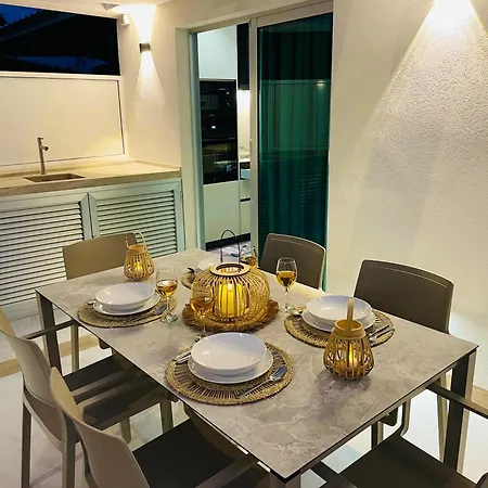 아파트 Luxury Bungalow