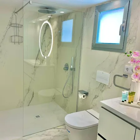 Luxury 